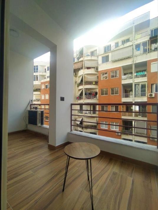 #1 Modern 1Br With Balcony In Up-And-Coming Hip Area Apartment Tiranë Ngoại thất bức ảnh